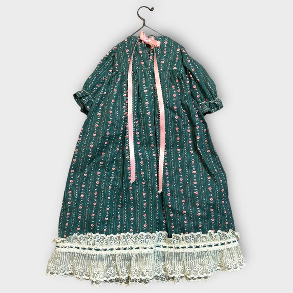 Vintage Handmade Easter Bunnies Rabbits Animals Primitive Country With Dress - Picture 13 of 13